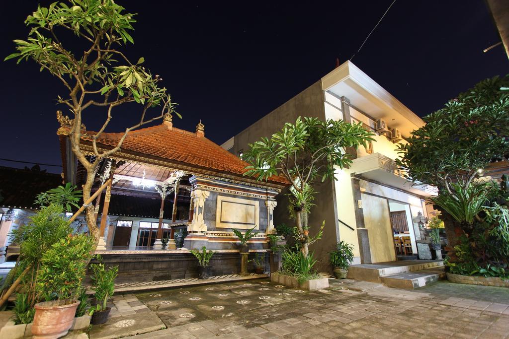 Surya Inn Kuta Lombok Exterior foto